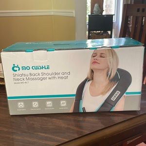 NWT shiatsu back shoulder and neck massager with heat